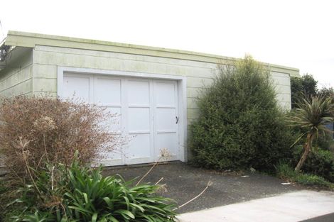 Photo of property in 18 Gipps Street, Karori, Wellington, 6012