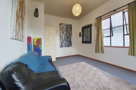 Photo of property in 29 Ripon Street, Lyttelton, 8082
