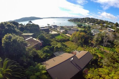 Photo of property in 16 Cambrae Road, Raglan, 3225