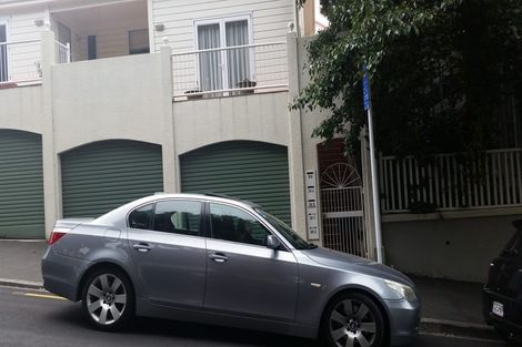 Photo of property in 18 Hill Street, Thorndon, Wellington, 6011