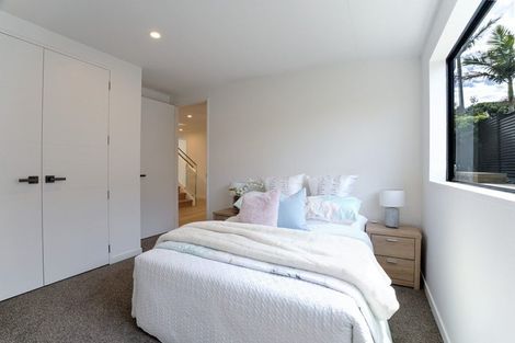 Photo of property in 3b Pine Ridge Terrace, Waikanae Beach, Waikanae, 5036