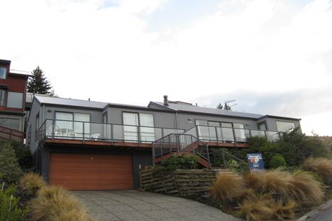 Photo of property in 24 Woodlands Close, Queenstown, 9300