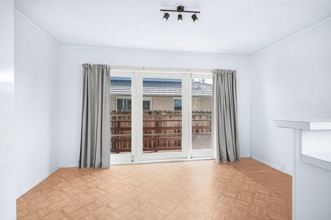 Photo of property in 55 Bandon Street, Frankton, Hamilton, 3204