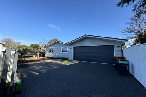 Photo of property in 43 Wai-iti Terrace, Burnside, Christchurch, 8052