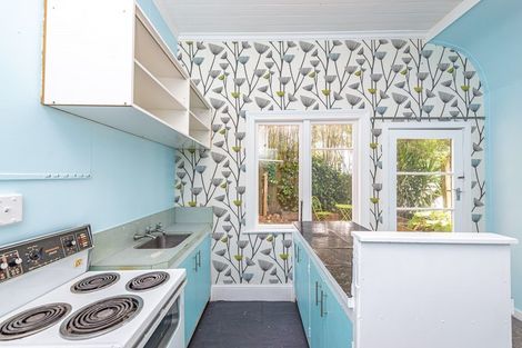 Photo of property in 54 Anzac Parade, Durie Hill, Whanganui, 4500