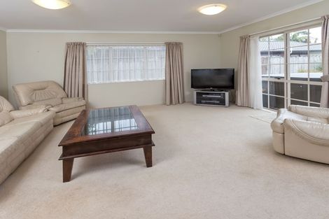 Photo of property in 19 Farmdale Court, Flat Bush, Auckland, 2019