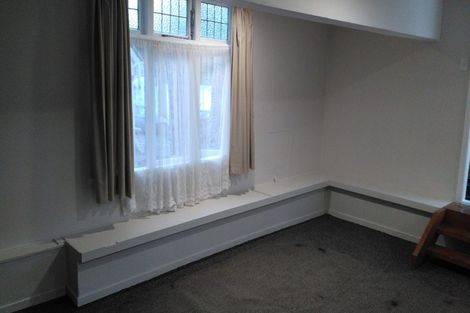 Photo of property in 61 Rolleston Street, Mount Cook, Wellington, 6021