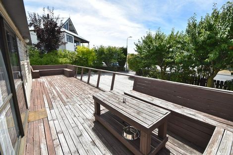 Photo of property in 32 Black Peak Road, Omarama, 9412