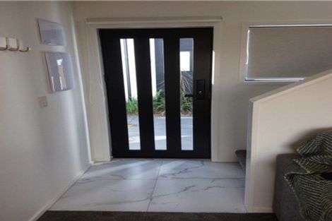 Photo of property in 2/221 Armagh Street, Christchurch Central, Christchurch, 8011