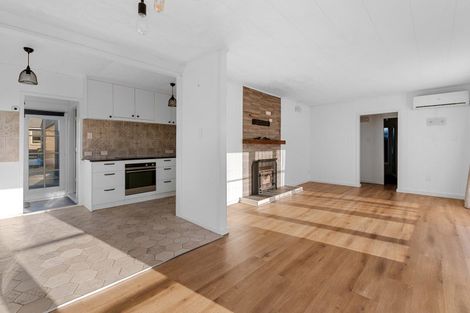 Photo of property in 26 Charles Road, Hannahs Bay, Rotorua, 3010