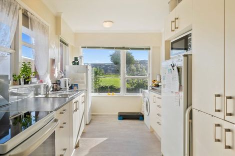 Photo of property in 71a Wai-iti Crescent, Woburn, Lower Hutt, 5010