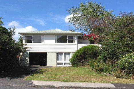 Photo of property in 5 Vienna Place, Birkenhead, Auckland, 0626