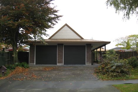 Photo of property in 3 Lodge Place, Ilam, Christchurch, 8041