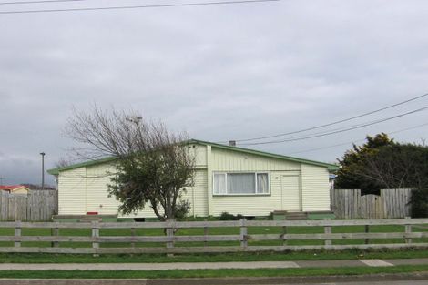 Photo of property in 4-6 Forth Street, Levin, 5510