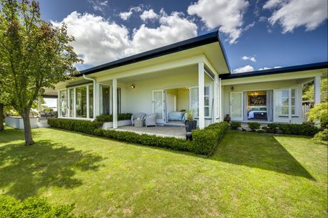 Photo of property in 20 Tauroa Road, Havelock North, 4130
