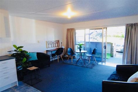 Photo of property in 5/57 Carrington Street, Lower Vogeltown, New Plymouth, 4310