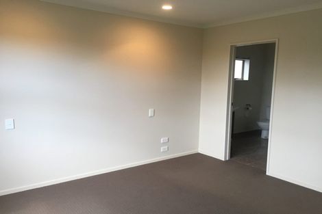 Photo of property in 28 Skelligs Drive, Flat Bush, Auckland, 2019