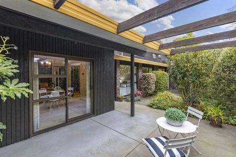 Photo of property in 18 Hawkswood Place, Avonhead, Christchurch, 8042