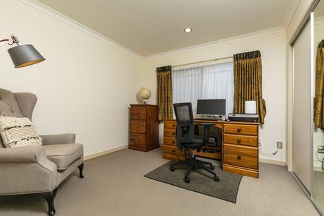 Photo of property in 30e Schnapper Rock Road, Schnapper Rock, Auckland, 0632