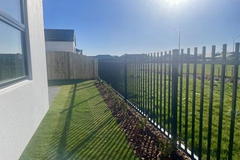 Photo of property in 4 Riroriro Lane, Halswell, Christchurch, 8025