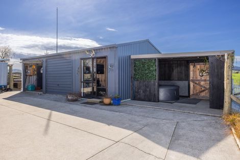 Photo of property in 1672 Tahuna Road, Te Hoe, Ohinewai, 3784