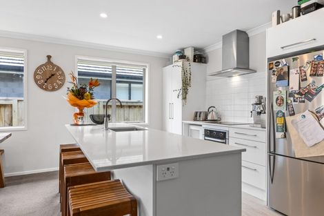 Photo of property in 49 Hills View Drive, Papamoa, 3118