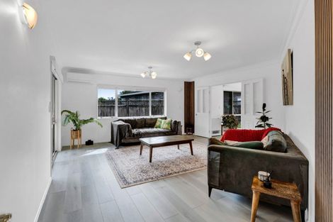 Photo of property in 4 Adam Lile Drive, Highlands Park, New Plymouth, 4312