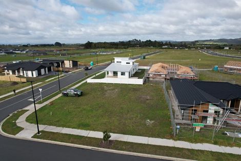 Photo of property in 2 Taurangawaka Road, One Tree Point, 0118