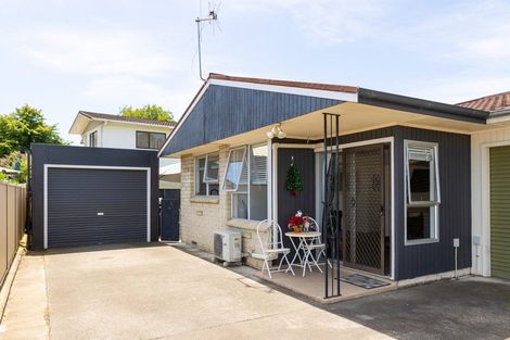 Photo of property in 4/606 Heretaunga Street East, Parkvale, Hastings, 4122