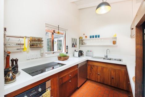 Photo of property in 39 Wanganui Road, Marton, 4710