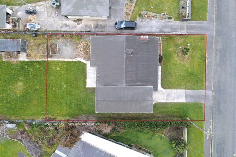 Photo of property in 71 Albert Street, Winton, 9720