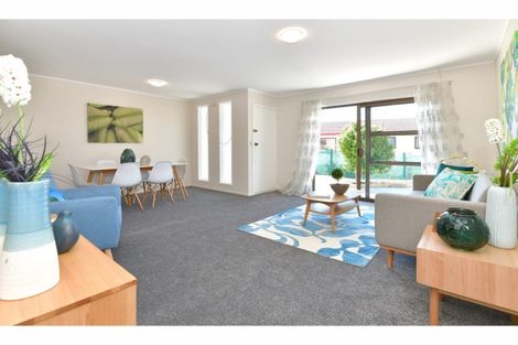 Photo of property in 52a Albatross Road, Red Beach, 0932