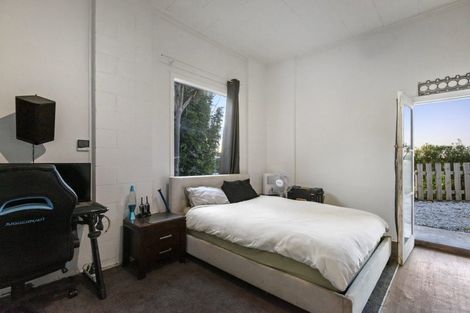 Photo of property in 10 Gurnard Road, Stillwater, Silverdale, 0993