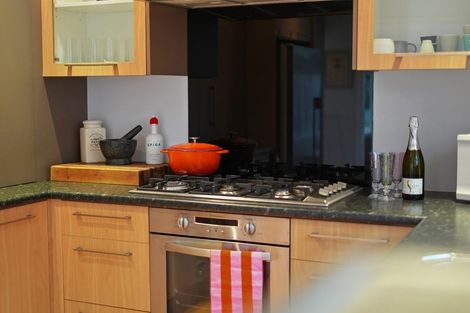 Photo of property in 35 Riverhead Road, Kumeu, 0810