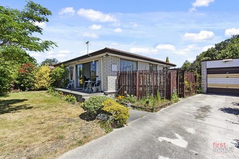 Photo of property in 1/71 Royal Park Drive, Parklands, Christchurch, 8083