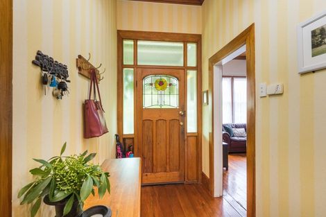 Photo of property in 39 Manson Street, Terrace End, Palmerston North, 4410