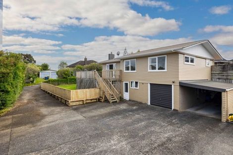 Photo of property in 21 Waitaki Street, Henderson, Auckland, 0612