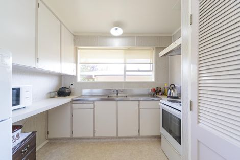 Photo of property in 29a Raglan Avenue, Cloverlea, Palmerston North, 4412