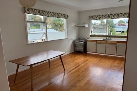 Photo of property in 1/27 Gazelle Avenue, Beach Haven, Auckland, 0626