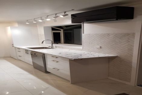 Photo of property in 1/7 Korokoro Road, Korokoro, Lower Hutt, 5012