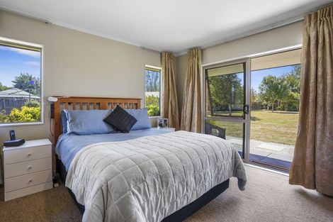 Photo of property in 5 Willowside Place, Amberley, 7410