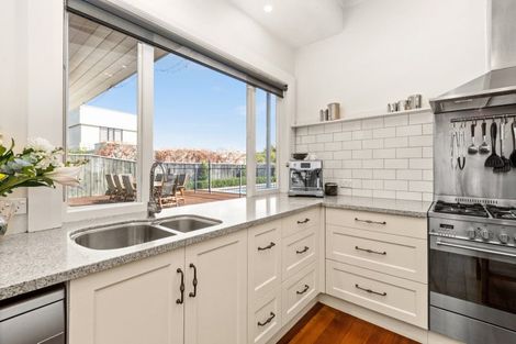 Photo of property in 5 Nigel Street, Havelock North, 4130