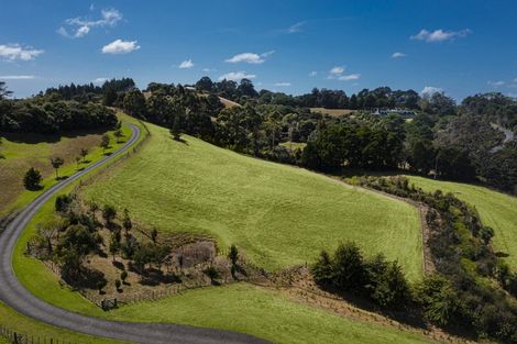Photo of property in 221b Mahoenui Valley Road, Coatesville, 0793
