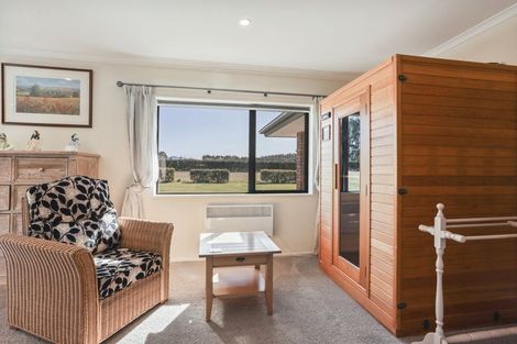 Photo of property in 160 Swamp Road, Loburn, Rangiora, 7472