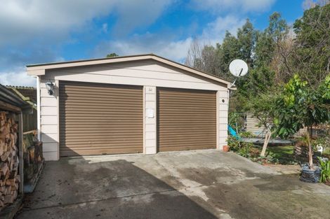 Photo of property in 16 Kowhai Street, Tokomaru, Palmerston North, 4474