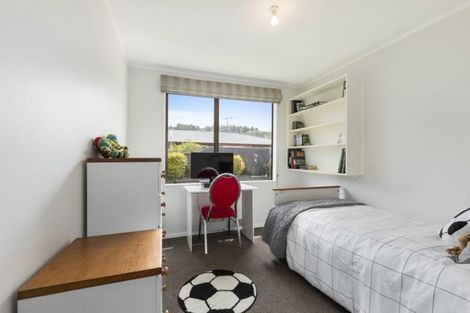 Photo of property in 2/18 Montgomery Street, Stokes Valley, Lower Hutt, 5019