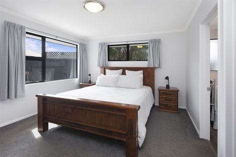 Photo of property in 3a Becmead Drive, Harewood, Christchurch, 8051