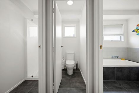 Photo of property in 18 Bernard Street, Chedworth, Hamilton, 3210