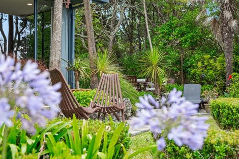 Photo of property in 75 Cliff Road, Torbay, Auckland, 0630