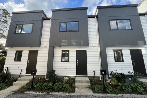 Photo of property in 53 Raupeti Lane, Henderson, Auckland, 0612